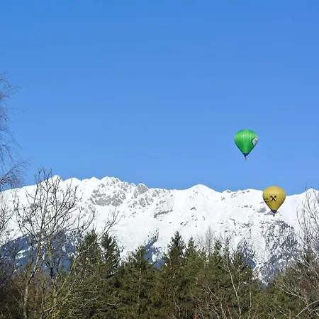 Alojamento de Acomodação e Pequeno-almoço Jausenstation Vogelhutte Innsbruck