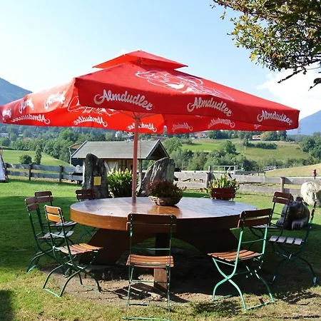 לינה וארוחת בוקר Jausenstation Vogelhutte