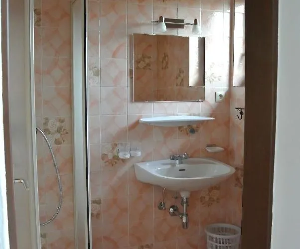 Jausenstation Vogelhutte