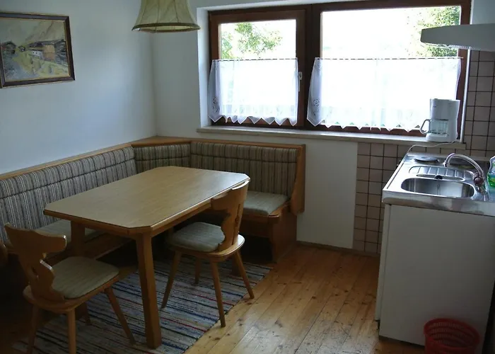 Jausenstation Vogelhutte Innsbruck