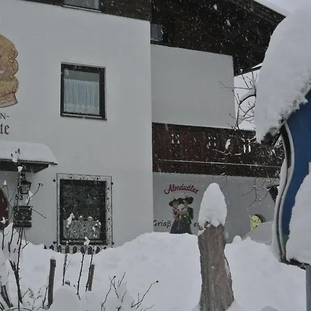 Jausenstation Vogelhutte Couette-café *